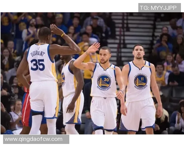 爵士队与勇士队精彩对决视频回看全程回顾与分析