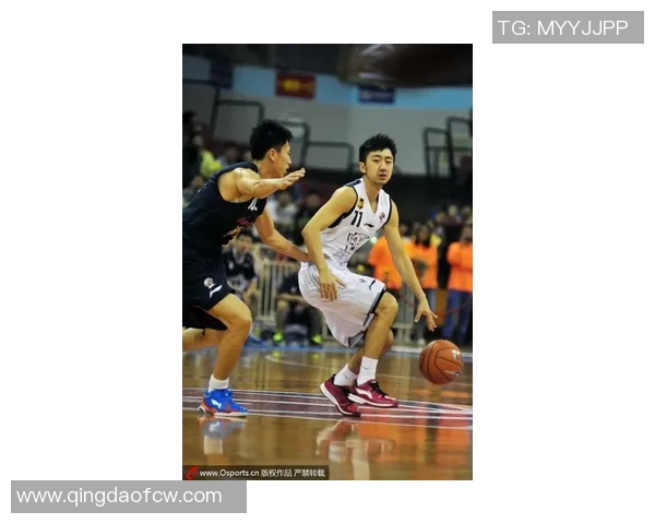 王泉泽：从青涩球员到篮球场上的璀璨明星之路探索