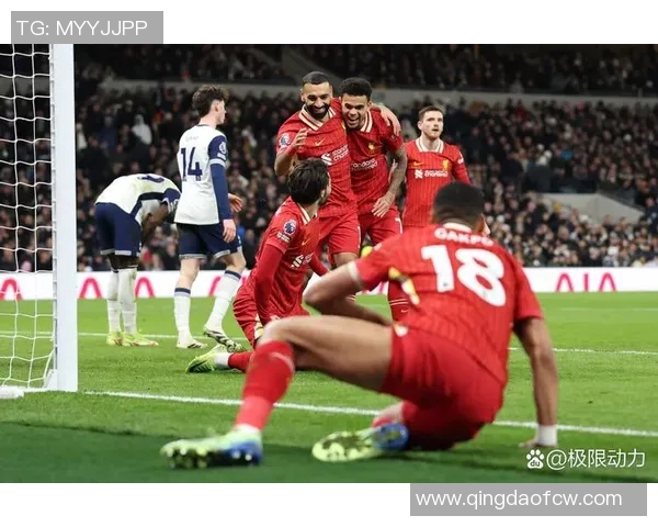 热刺与利物浦激战正酣谁能在英超赛场中笑到最后