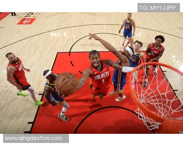 2015年NBA季后赛勇士队与对手的精彩对决回顾与分析