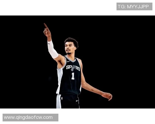 马刺与快船激战在即谁能在这场对决中笑到最后